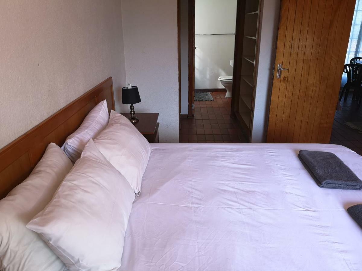 Kloofsig Holiday Cottages Graskop Esterno foto
